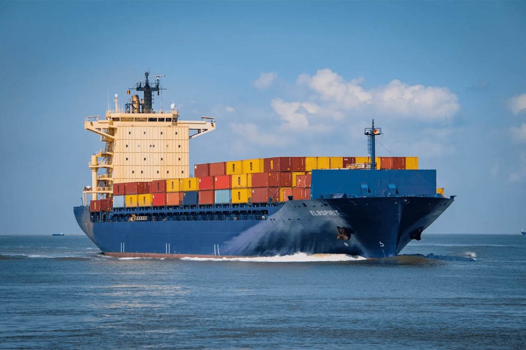 Why Insurance Brokers Are Essential For Cargo Ship Owners Ligaasuransi